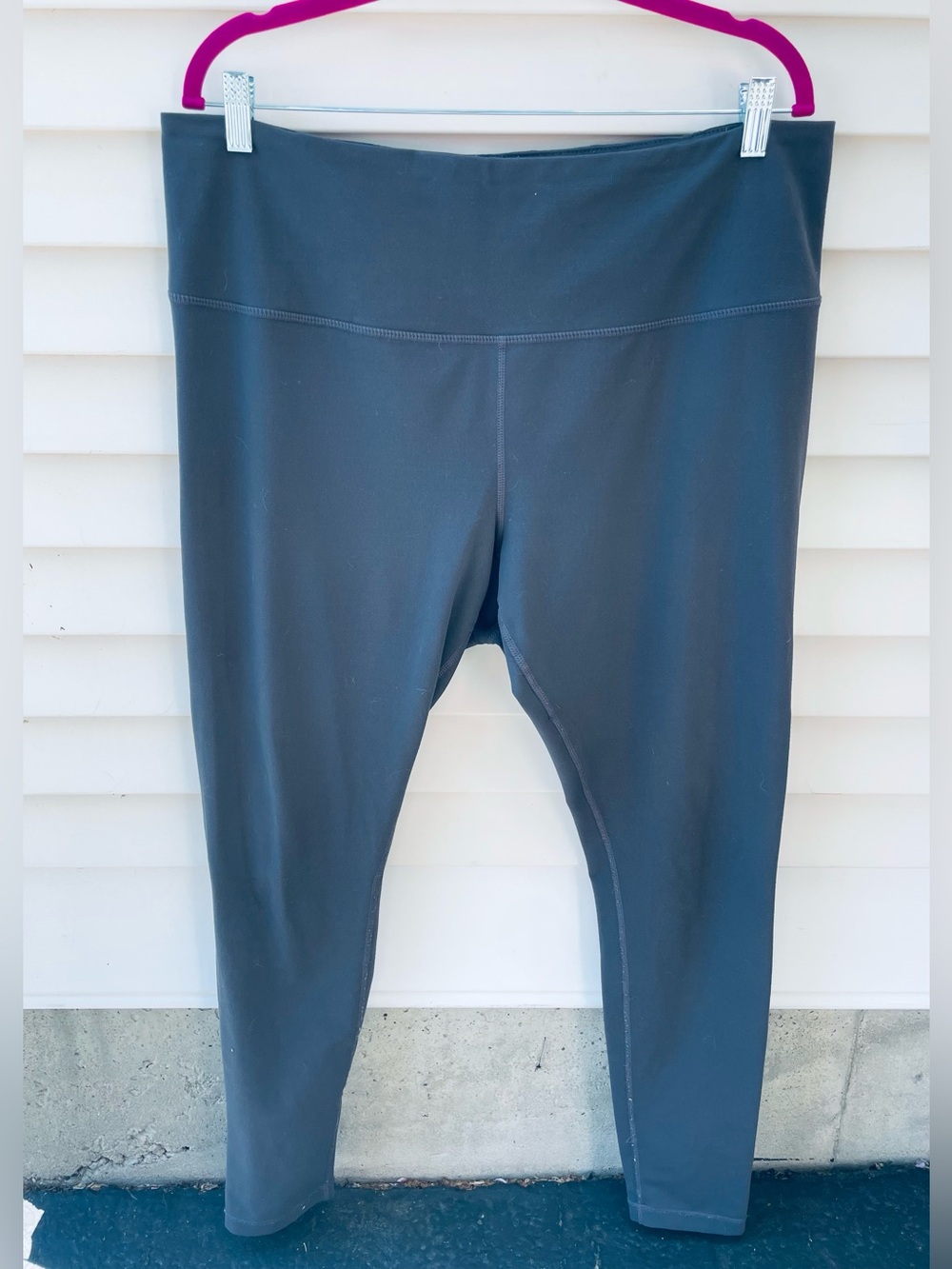 Zella Gray Stretch Active Leggings